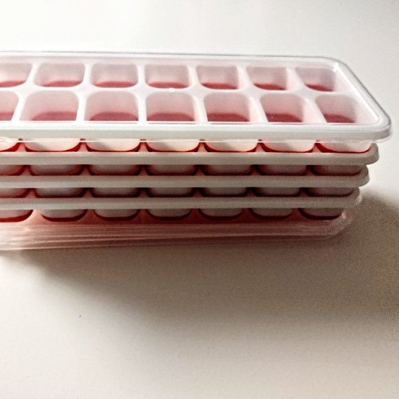 Silicone Ice Cube Freezer Trays ~ Red ~ Set 4 Stack Trays w/Snap Lids ~ Durable - Picture 9 of 11